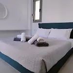 Alpha غينادي