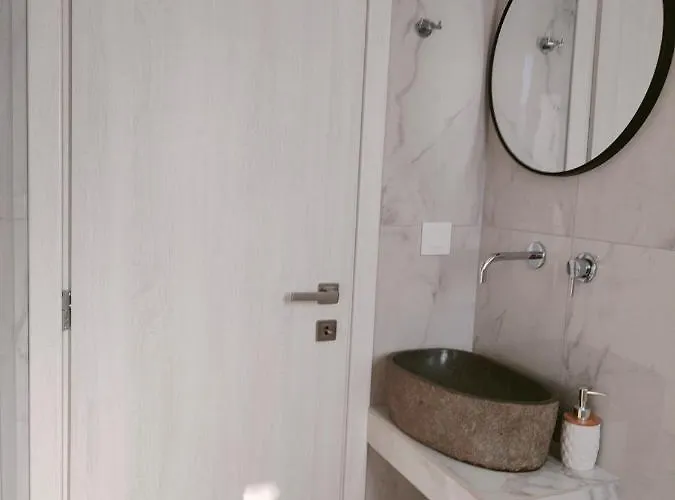 Alpha * غينادي